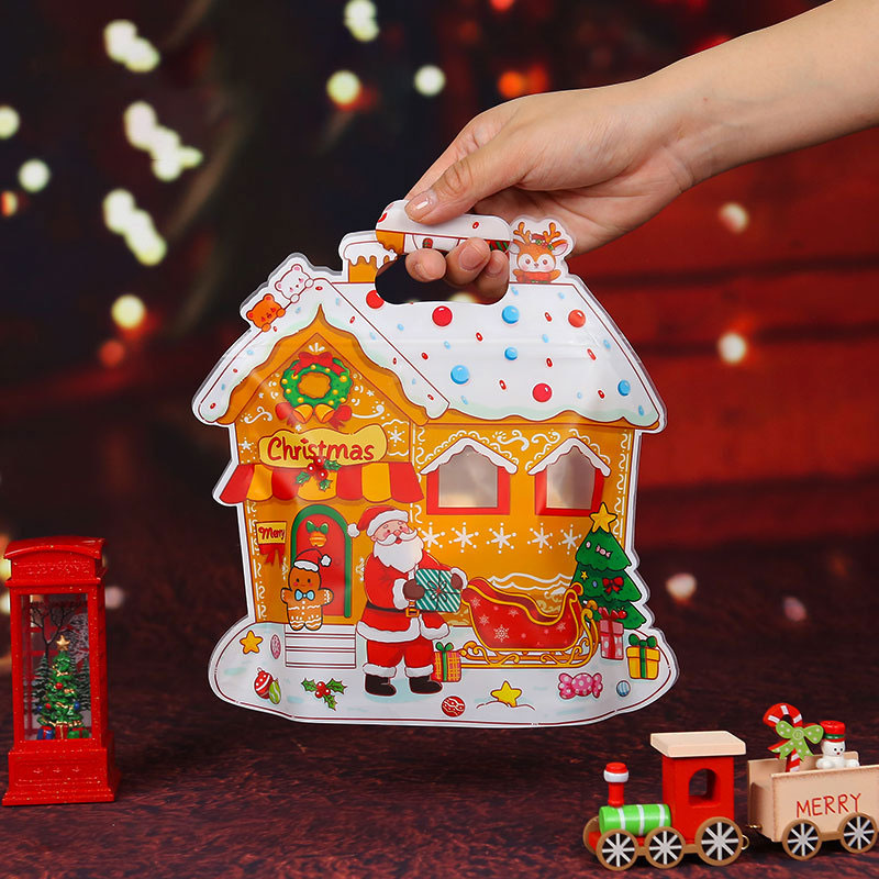 Merry Christmas Tree Gift Bags